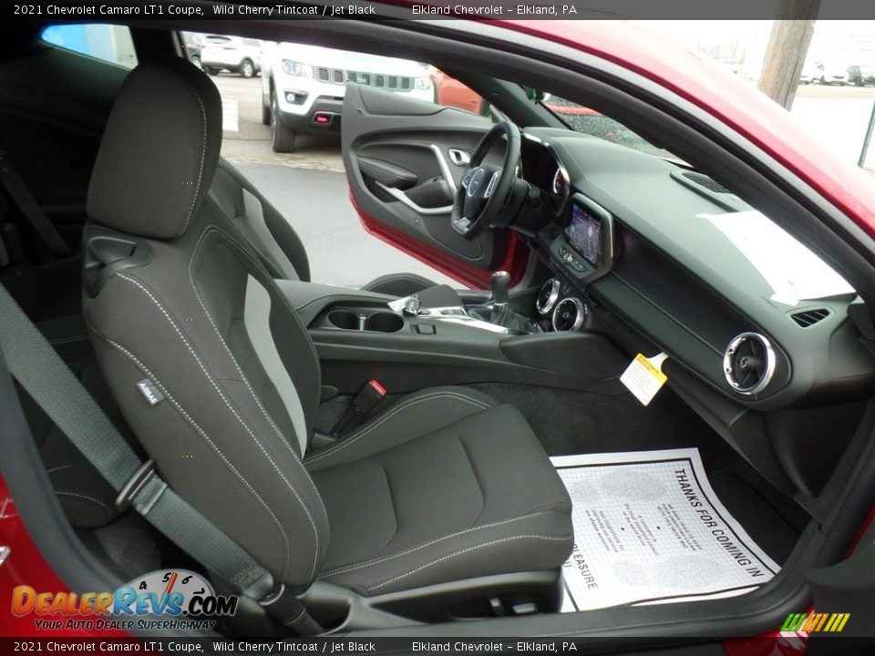 Front Seat of 2021 Chevrolet Camaro LT1 Coupe Photo #36