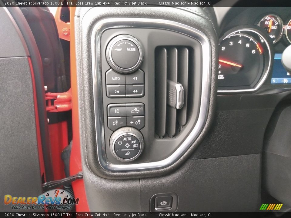 2020 Chevrolet Silverado 1500 LT Trail Boss Crew Cab 4x4 Red Hot / Jet Black Photo #13