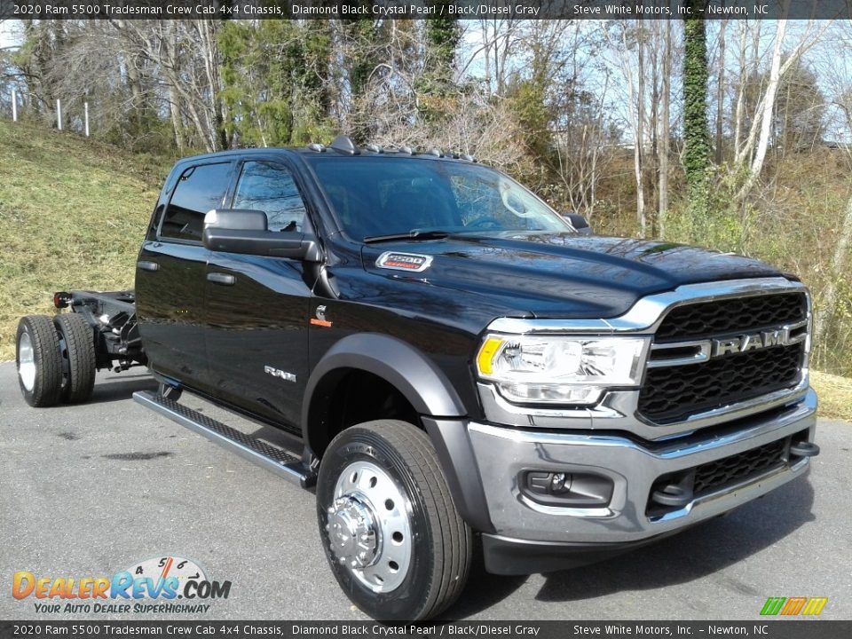 Diamond Black Crystal Pearl 2020 Ram 5500 Tradesman Crew Cab 4x4 Chassis Photo #4