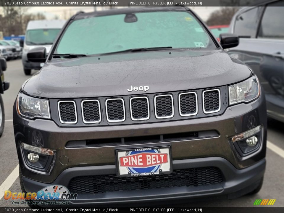 2020 Jeep Compass Latitude 4x4 Granite Crystal Metallic / Black Photo #2