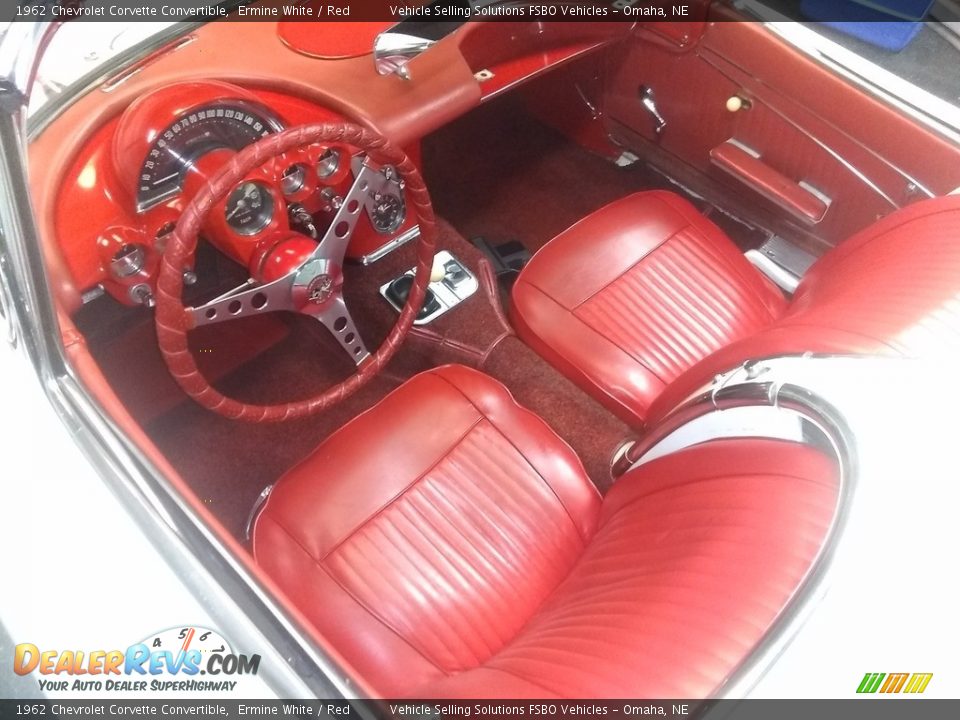 Red Interior - 1962 Chevrolet Corvette Convertible Photo #10