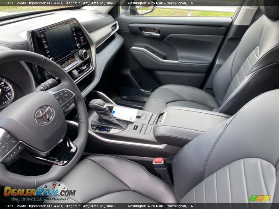 2021 Toyota Highlander XLE AWD Magnetic Gray Metallic / Black Photo #4
