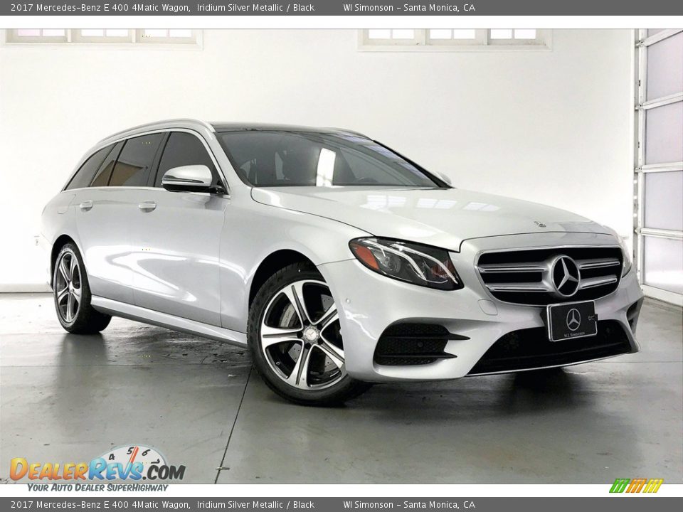 Front 3/4 View of 2017 Mercedes-Benz E 400 4Matic Wagon Photo #34