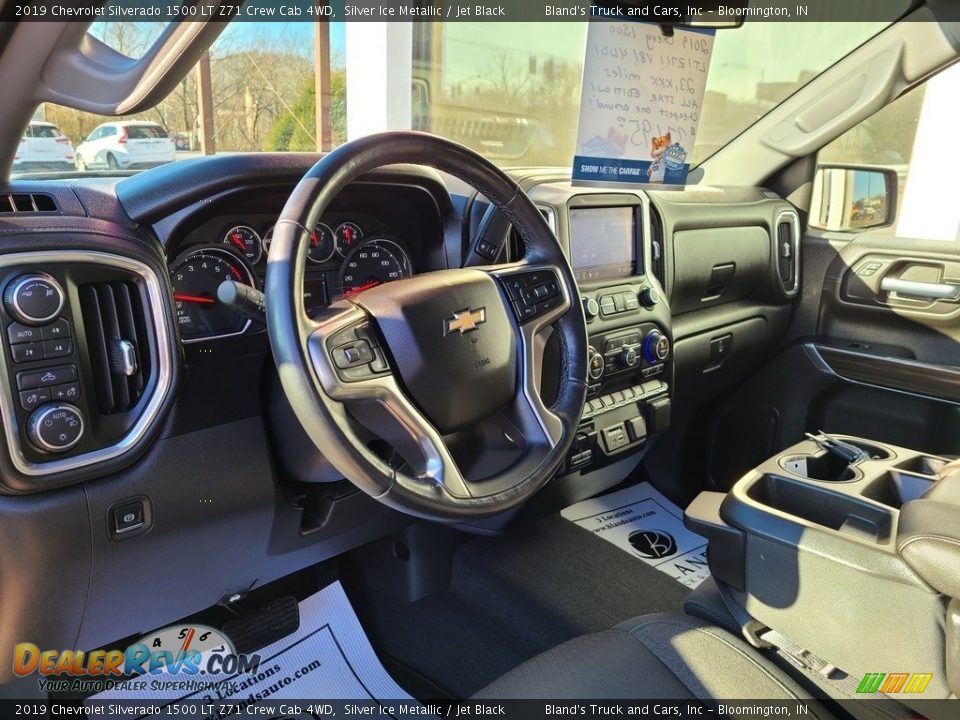 2019 Chevrolet Silverado 1500 LT Z71 Crew Cab 4WD Silver Ice Metallic / Jet Black Photo #11
