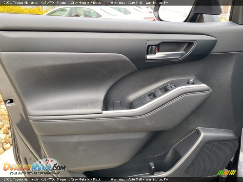 2021 Toyota Highlander XLE AWD Magnetic Gray Metallic / Black Photo #21