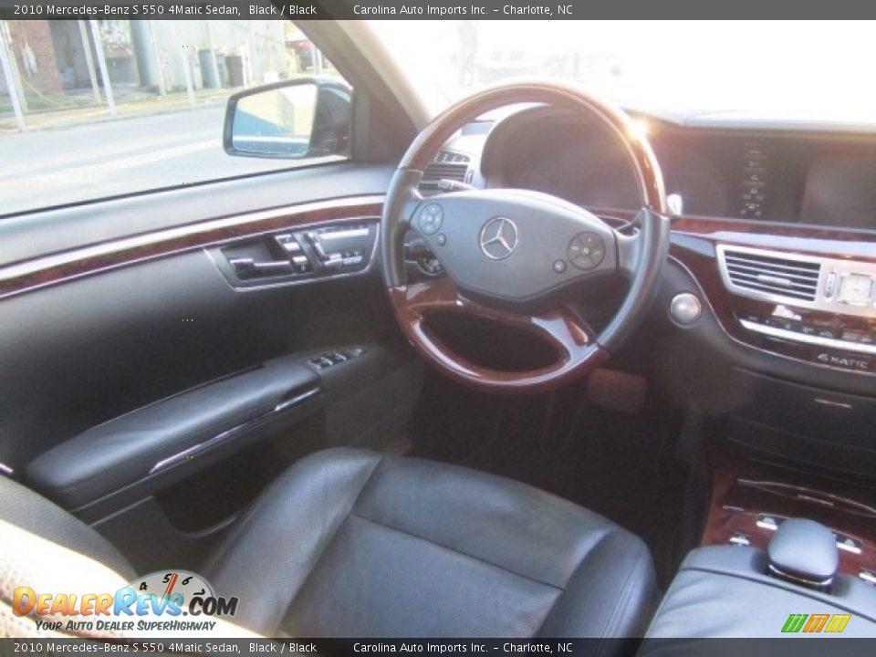 2010 Mercedes-Benz S 550 4Matic Sedan Black / Black Photo #12