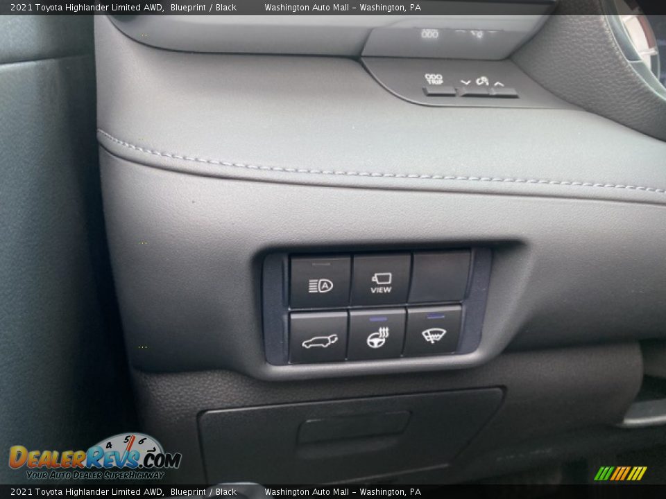 Controls of 2021 Toyota Highlander Limited AWD Photo #20