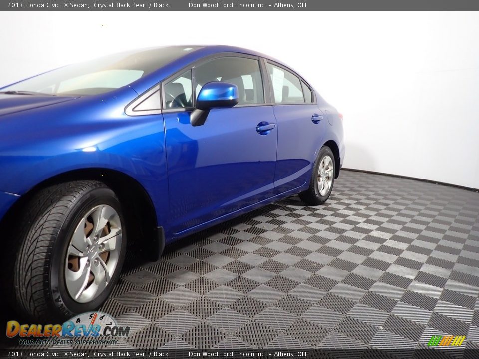 2013 Honda Civic LX Sedan Crystal Black Pearl / Black Photo #10