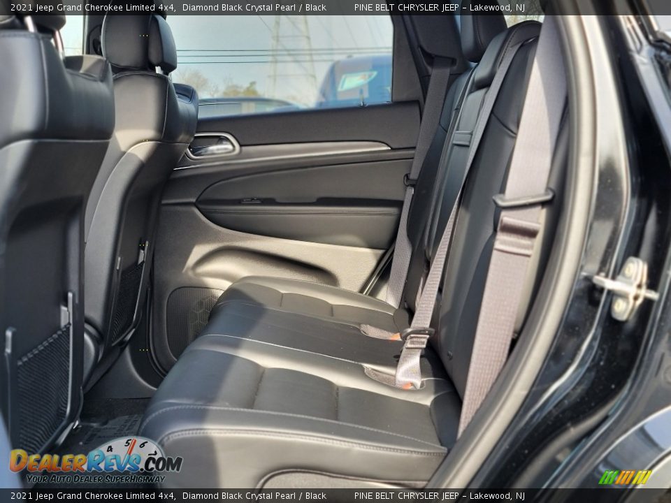 2021 Jeep Grand Cherokee Limited 4x4 Diamond Black Crystal Pearl / Black Photo #9