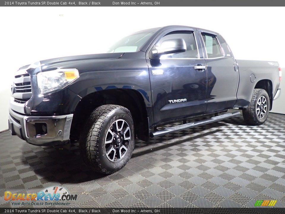 2014 Toyota Tundra SR Double Cab 4x4 Black / Black Photo #7