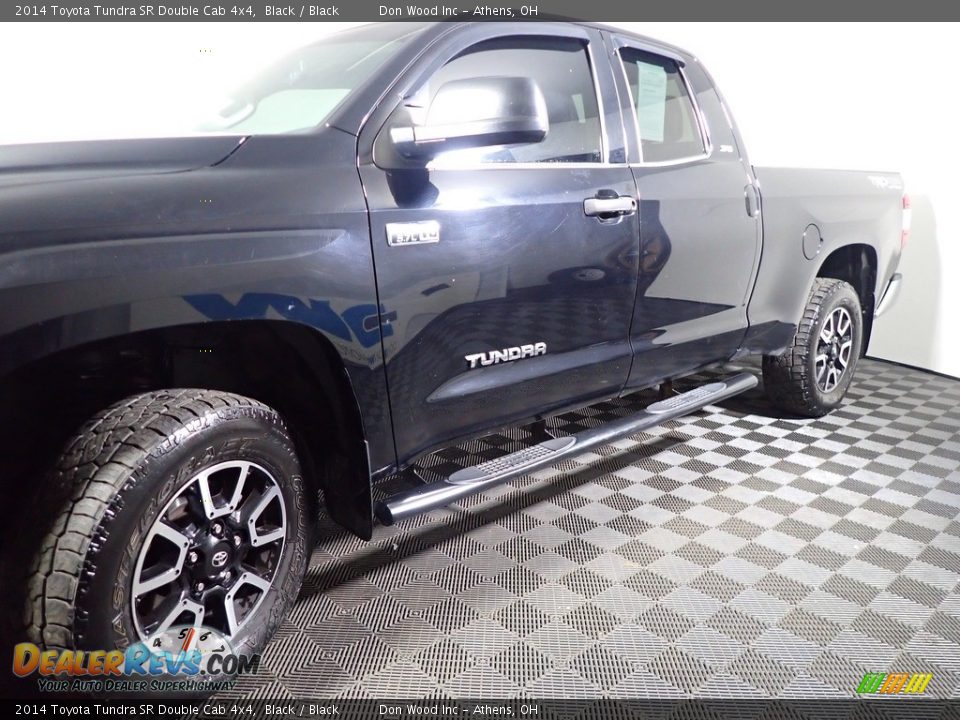 2014 Toyota Tundra SR Double Cab 4x4 Black / Black Photo #9