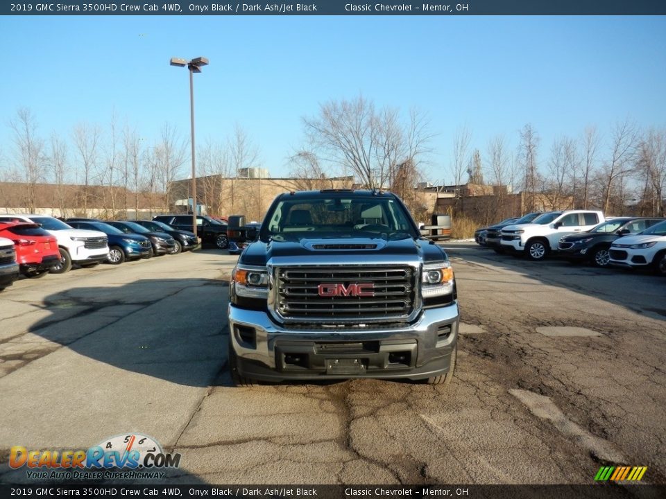 2019 GMC Sierra 3500HD Crew Cab 4WD Onyx Black / Dark Ash/Jet Black Photo #2