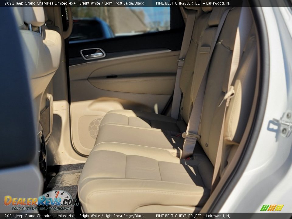 2021 Jeep Grand Cherokee Limited 4x4 Bright White / Light Frost Beige/Black Photo #9