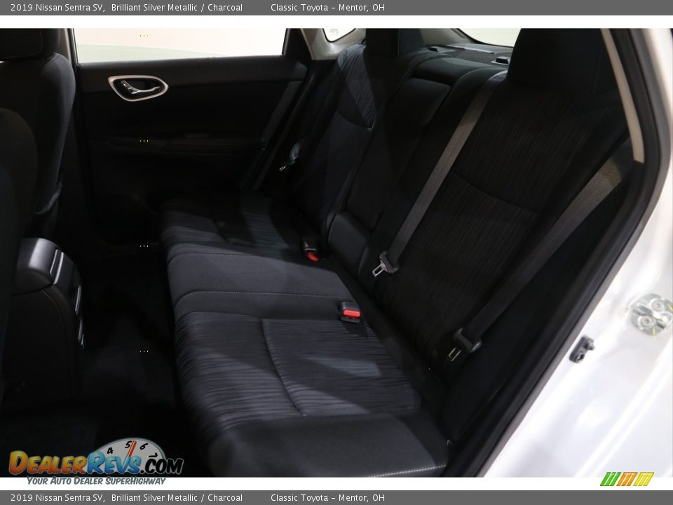 2019 Nissan Sentra SV Brilliant Silver Metallic / Charcoal Photo #20