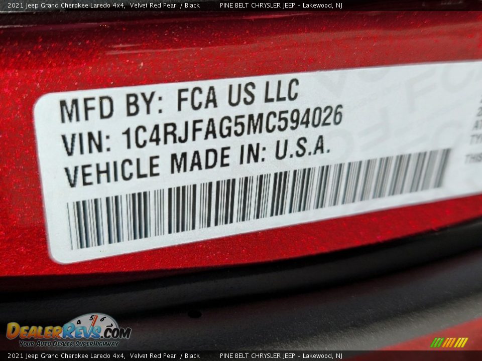 2021 Jeep Grand Cherokee Laredo 4x4 Velvet Red Pearl / Black Photo #14