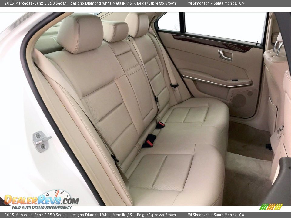 2015 Mercedes-Benz E 350 Sedan designo Diamond White Metallic / Silk Beige/Espresso Brown Photo #19