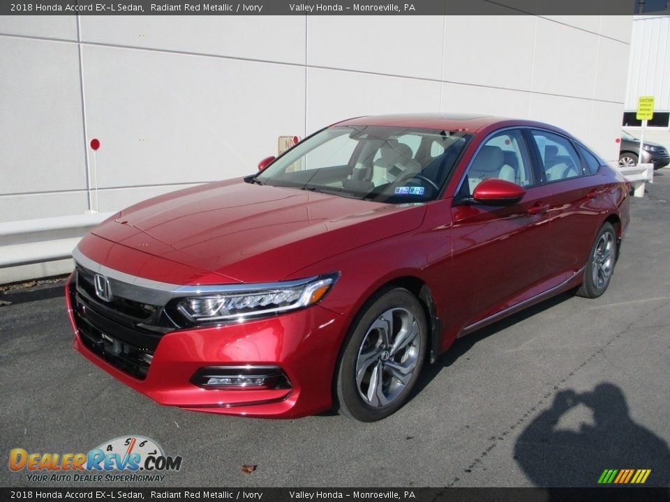 2018 Honda Accord EX-L Sedan Radiant Red Metallic / Ivory Photo #9