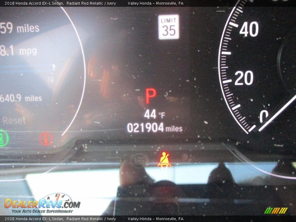 2018 Honda Accord EX-L Sedan Radiant Red Metallic / Ivory Photo #20