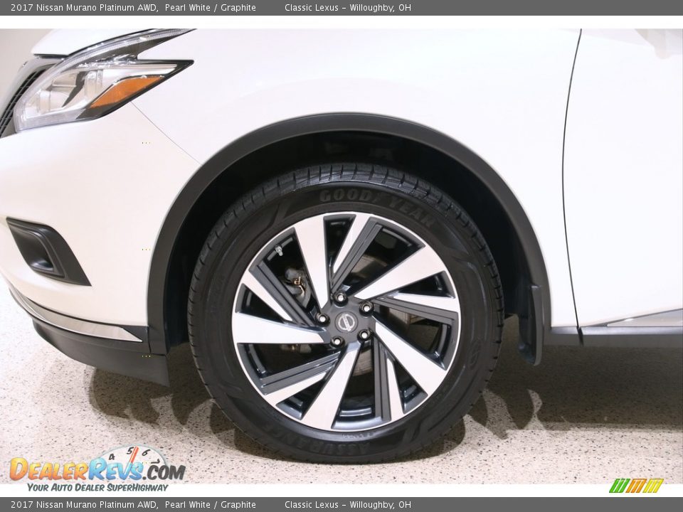 2017 Nissan Murano Platinum AWD Pearl White / Graphite Photo #28