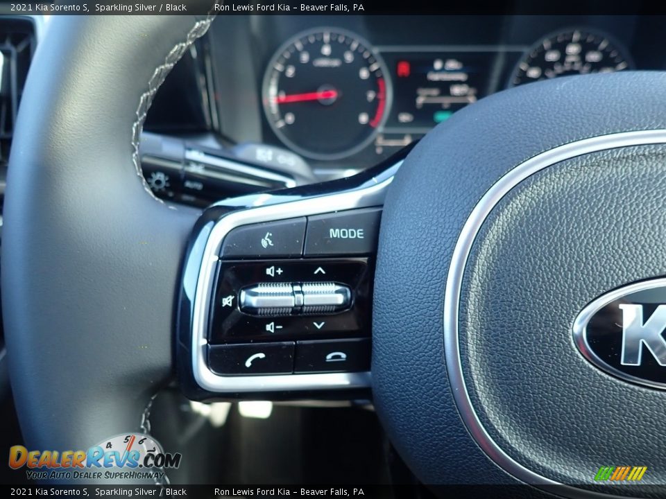 2021 Kia Sorento S Sparkling Silver / Black Photo #18