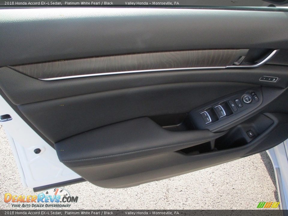 2018 Honda Accord EX-L Sedan Platinum White Pearl / Black Photo #10