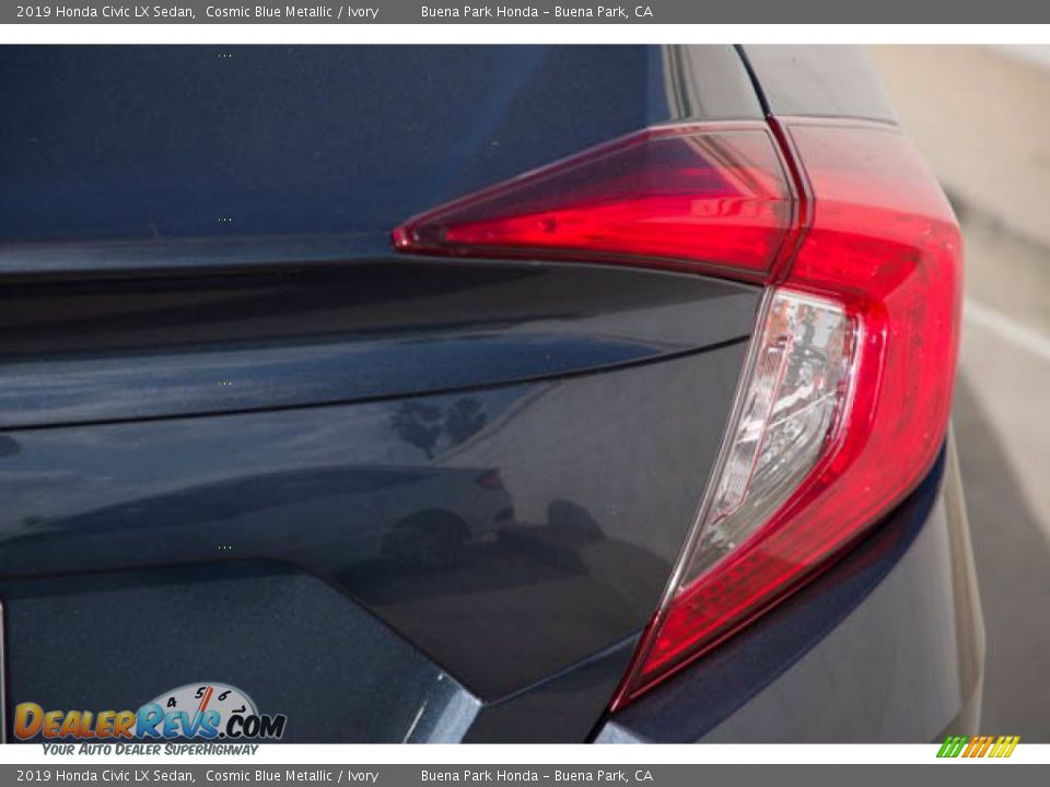 2019 Honda Civic LX Sedan Cosmic Blue Metallic / Ivory Photo #13
