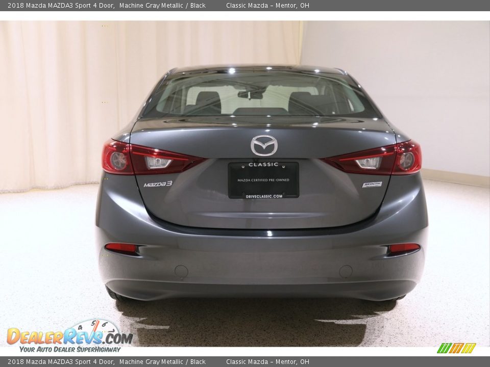 2018 Mazda MAZDA3 Sport 4 Door Machine Gray Metallic / Black Photo #18