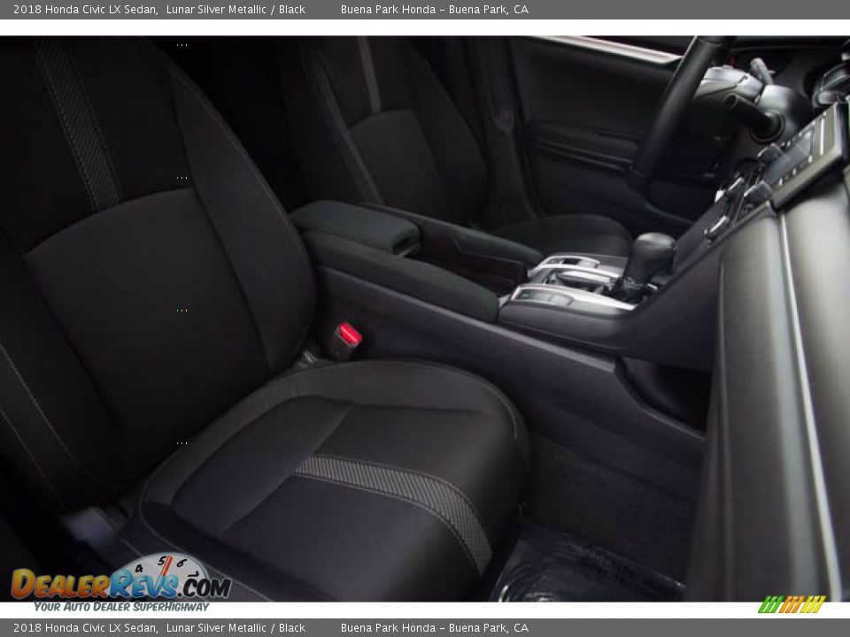 2018 Honda Civic LX Sedan Lunar Silver Metallic / Black Photo #25