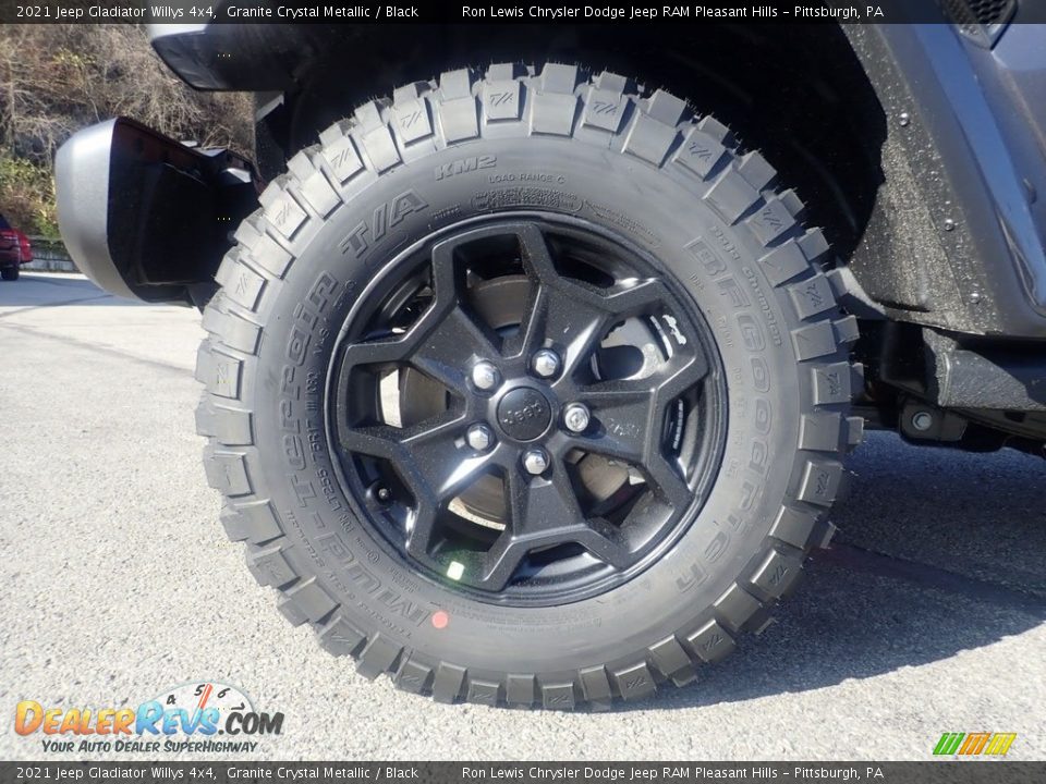 2021 Jeep Gladiator Willys 4x4 Granite Crystal Metallic / Black Photo #15