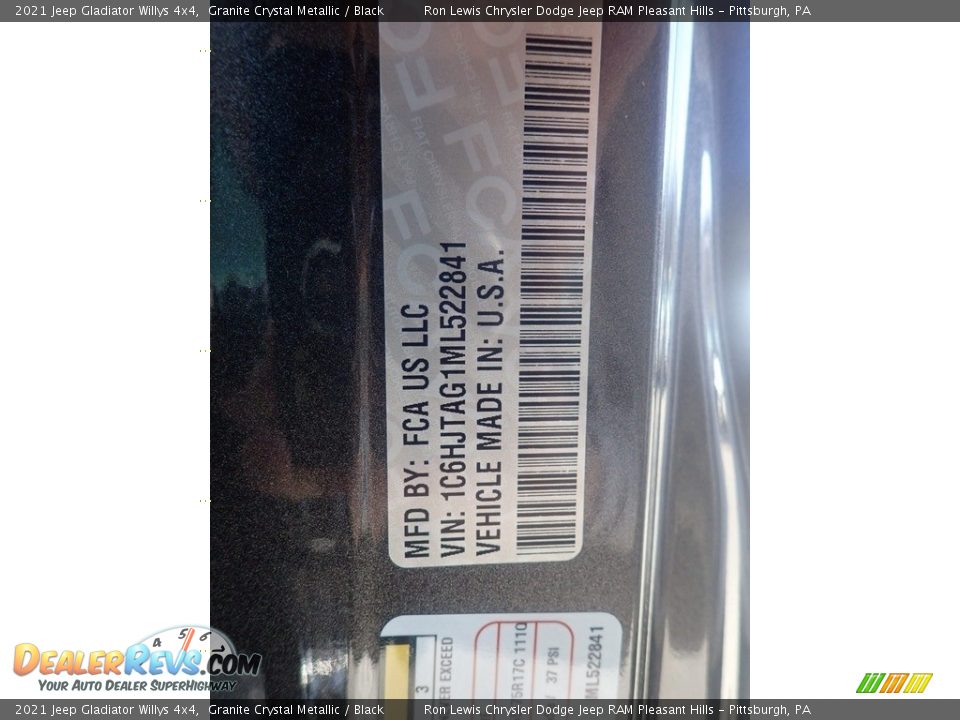 2021 Jeep Gladiator Willys 4x4 Granite Crystal Metallic / Black Photo #20