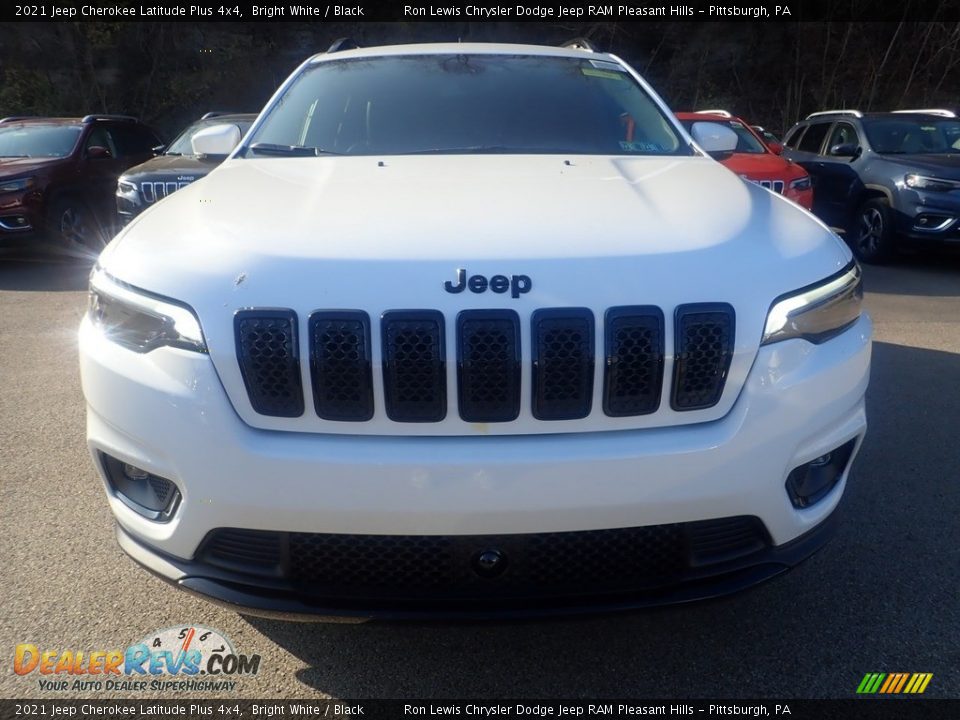 2021 Jeep Cherokee Latitude Plus 4x4 Bright White / Black Photo #2
