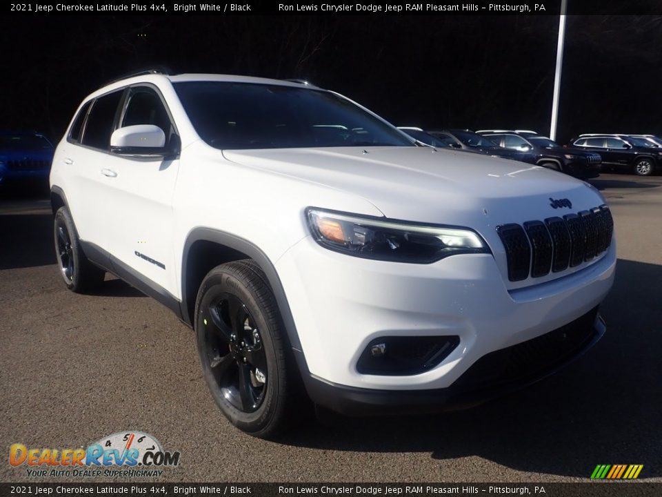 2021 Jeep Cherokee Latitude Plus 4x4 Bright White / Black Photo #3