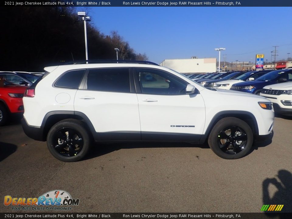 2021 Jeep Cherokee Latitude Plus 4x4 Bright White / Black Photo #4