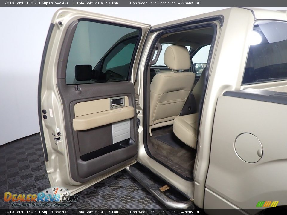 2010 Ford F150 XLT SuperCrew 4x4 Pueblo Gold Metallic / Tan Photo #30