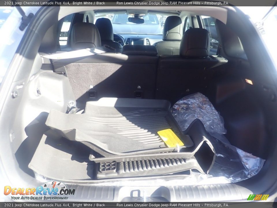 2021 Jeep Cherokee Latitude Plus 4x4 Bright White / Black Photo #9