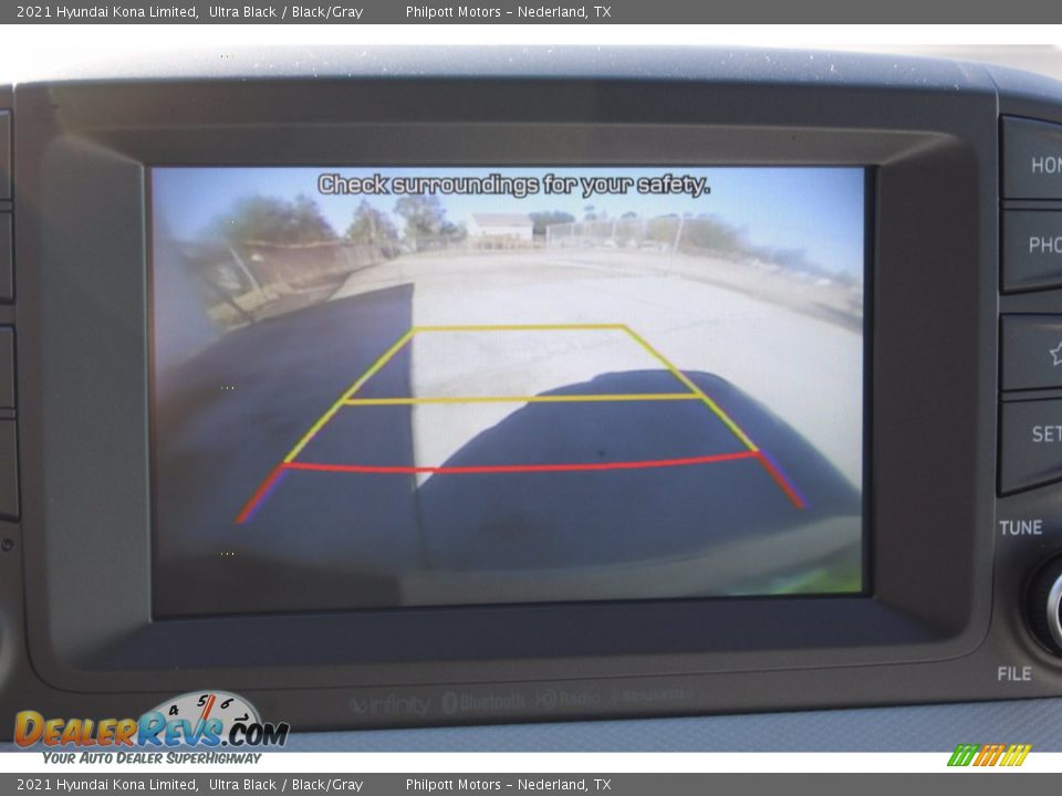 2021 Hyundai Kona Limited Ultra Black / Black/Gray Photo #18