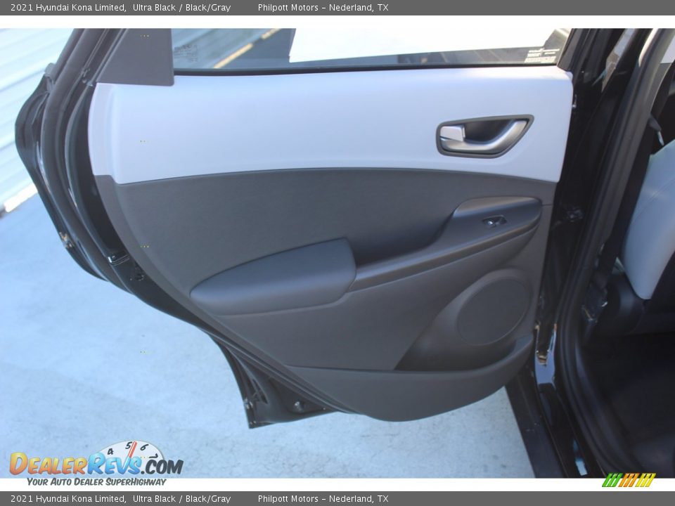 2021 Hyundai Kona Limited Ultra Black / Black/Gray Photo #19