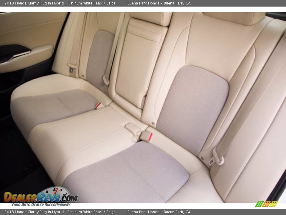 2018 Honda Clarity Plug In Hybrid Platinum White Pearl / Beige Photo #18