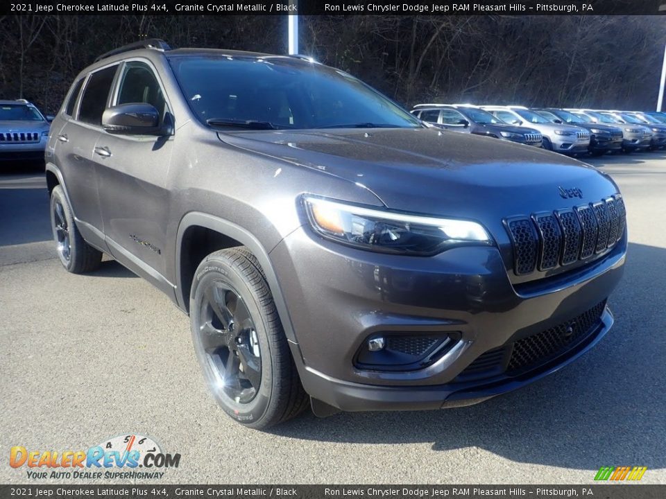 2021 Jeep Cherokee Latitude Plus 4x4 Granite Crystal Metallic / Black Photo #3