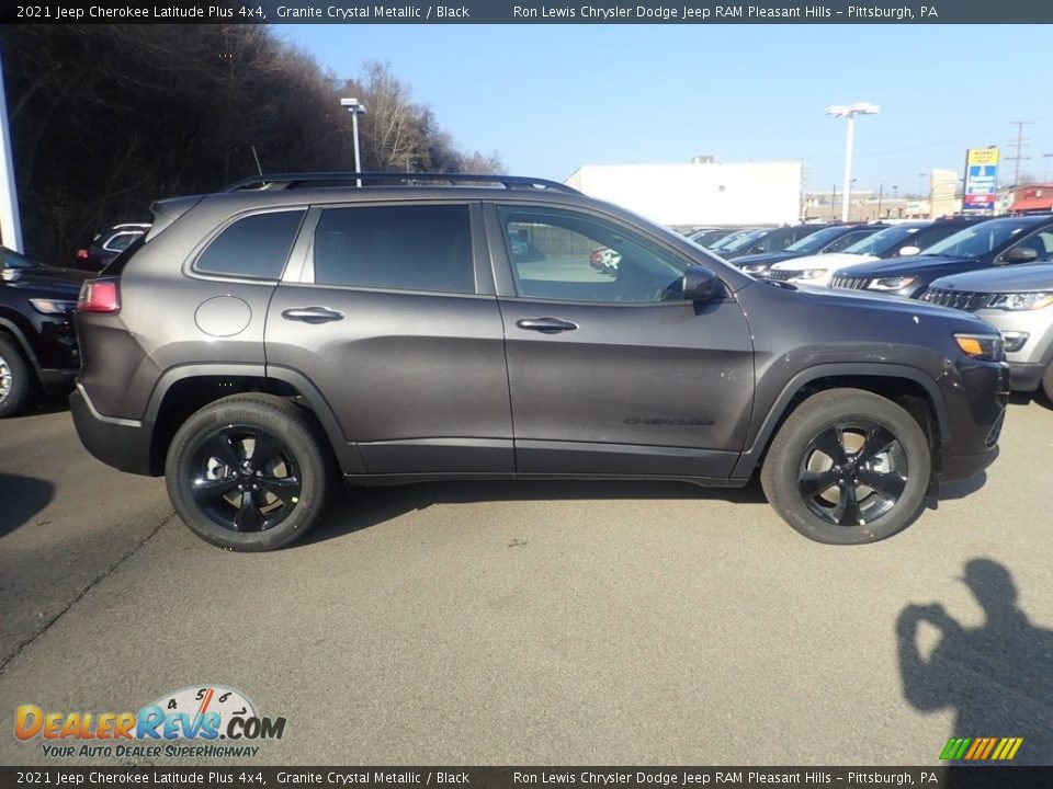 2021 Jeep Cherokee Latitude Plus 4x4 Granite Crystal Metallic / Black Photo #4