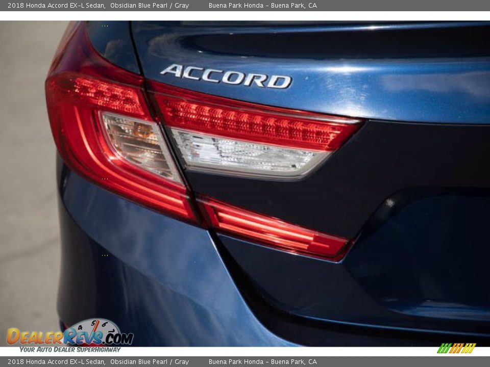 2018 Honda Accord EX-L Sedan Obsidian Blue Pearl / Gray Photo #10