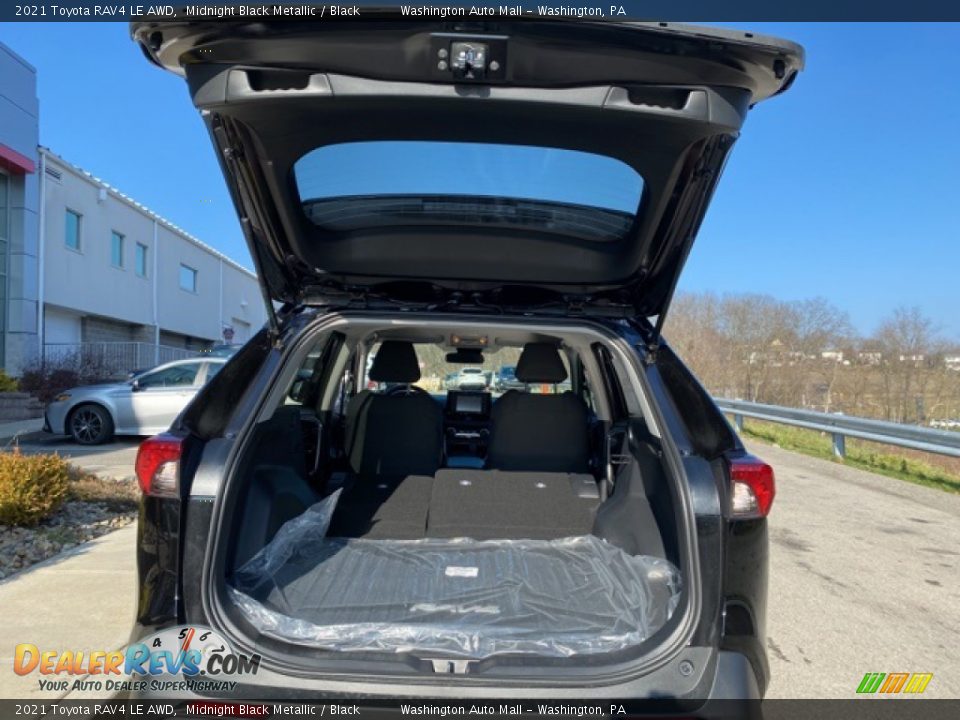 2021 Toyota RAV4 LE AWD Midnight Black Metallic / Black Photo #26