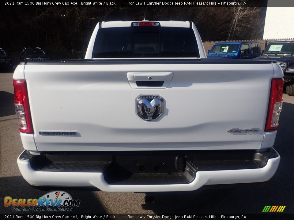 2021 Ram 1500 Big Horn Crew Cab 4x4 Bright White / Black Photo #8