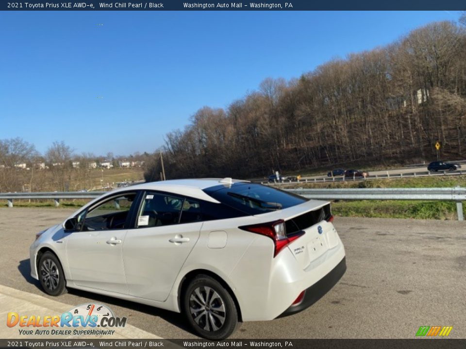 2021 Toyota Prius XLE AWD-e Wind Chill Pearl / Black Photo #2