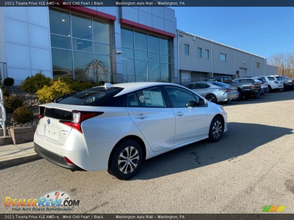 2021 Toyota Prius XLE AWD-e Wind Chill Pearl / Black Photo #12