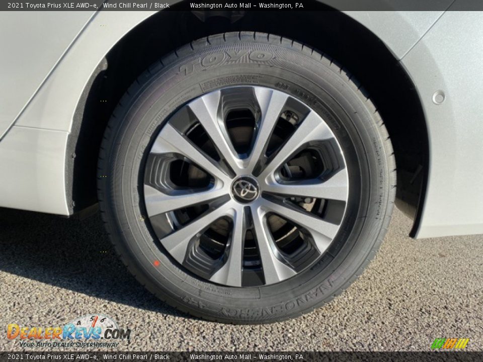 2021 Toyota Prius XLE AWD-e Wind Chill Pearl / Black Photo #31