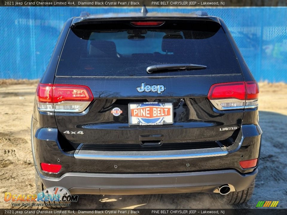 2021 Jeep Grand Cherokee Limited 4x4 Diamond Black Crystal Pearl / Black Photo #7
