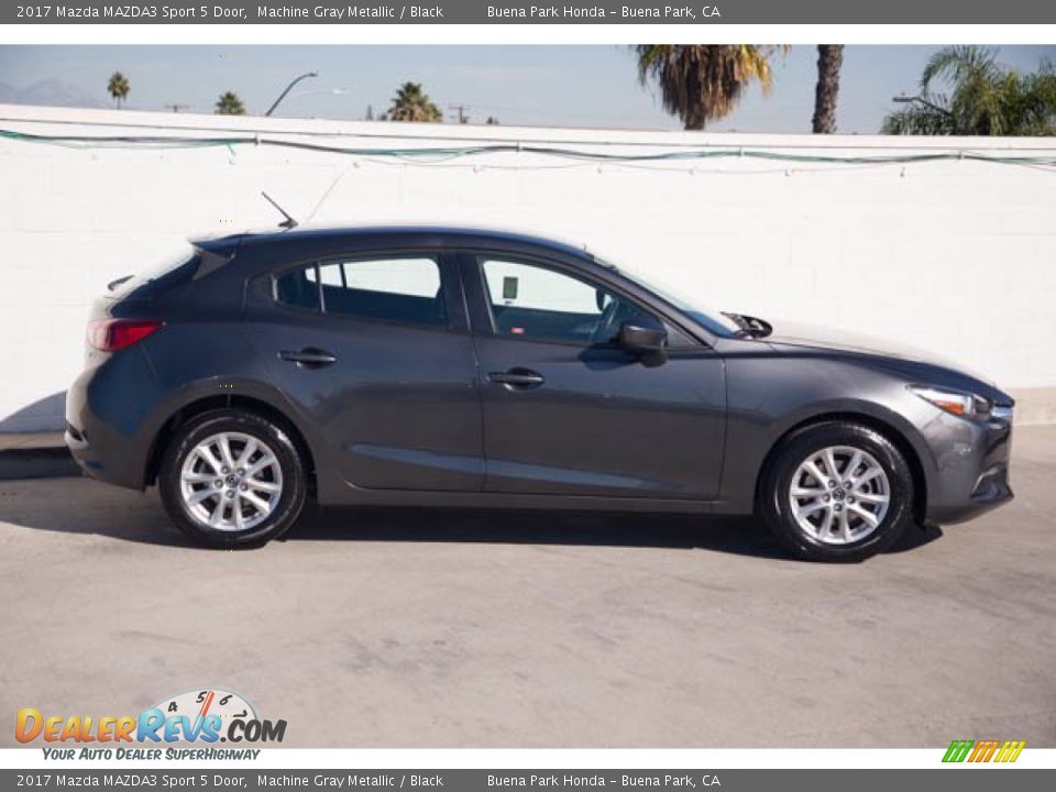 Machine Gray Metallic 2017 Mazda MAZDA3 Sport 5 Door Photo #12