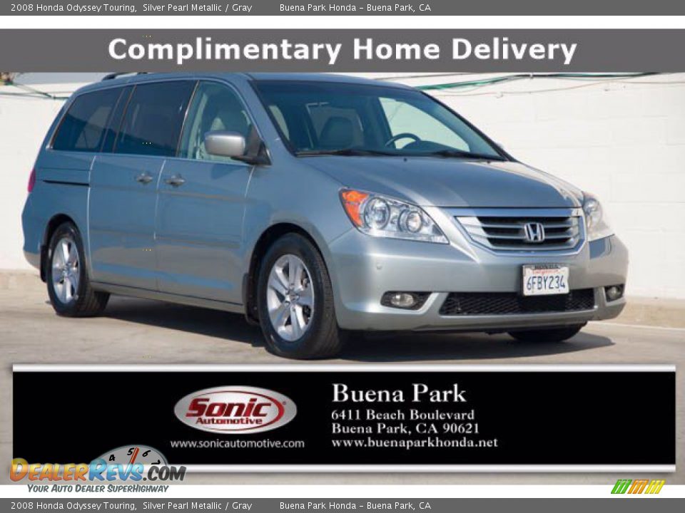 2008 Honda Odyssey Touring Silver Pearl Metallic / Gray Photo #1