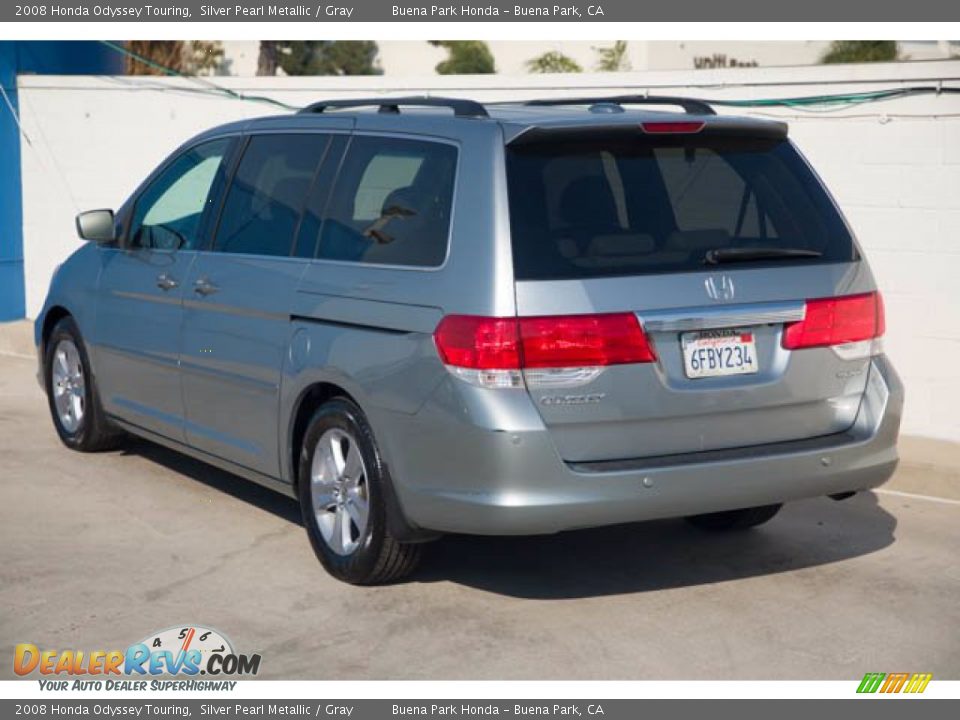 2008 Honda Odyssey Touring Silver Pearl Metallic / Gray Photo #2